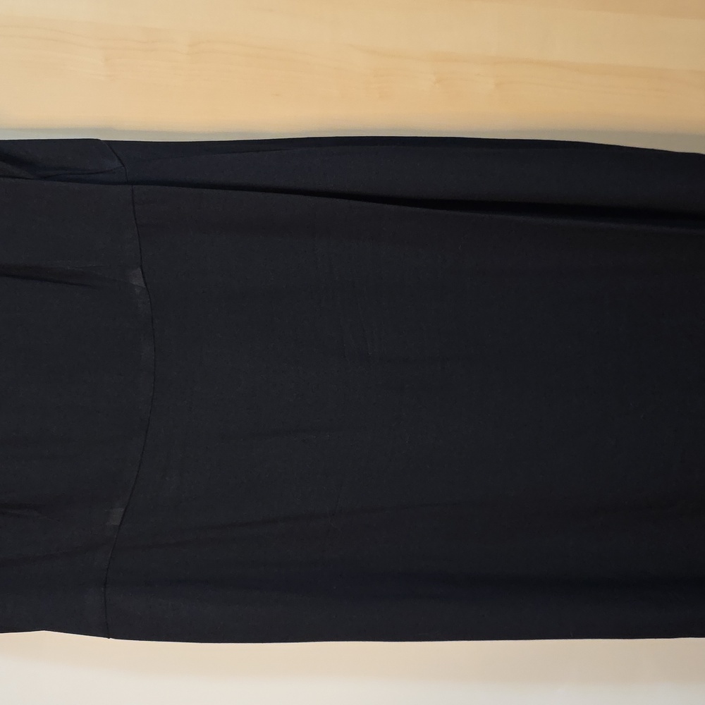 Women Maxi Dress, Black, 20WP, Preloved, Unlined, Zip-up In Back, Dry Clean - Picture 5 of 16